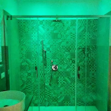 Oriental Palace Bed & Breakfast 2*
