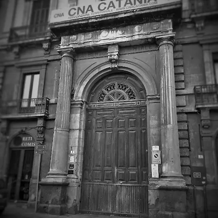 Couette-café Oriental Palace Catane