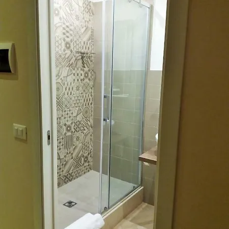 Oriental Palace Bed & Breakfast 2*